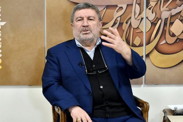 رئيس "الإعلام الحكومي" الإيراني: نتفاوض "بمرارة" والانتقام لمقتل خامنئي يسكن قلوبنا