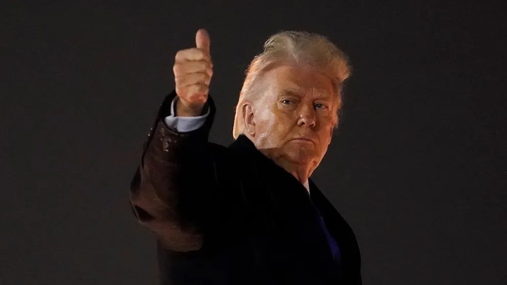 "جيروزاليم بوست": ترامب اتخذ قراره بمساعدة المتظاهرين في إيران 