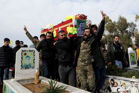 مراسم تشییع پیکر شماری از نیروهای دموکراتیک سوریه، شهر قامشلی، ششم دی