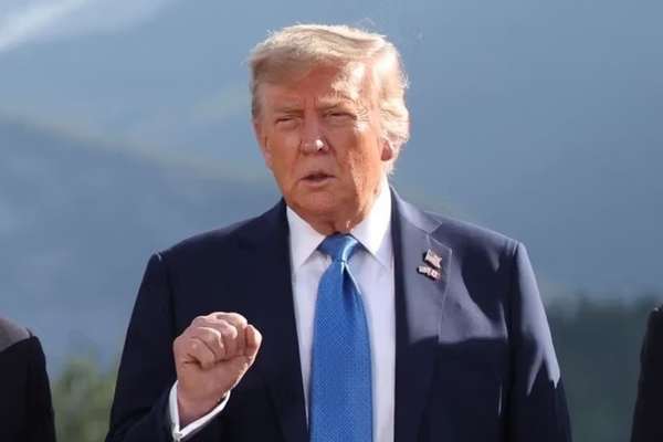 Trump says ready to lift Iran oil sanctions if it starts to behave