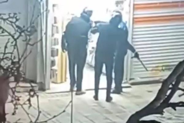 کارشناس اسرائیلی: حکومت جمهوری اسلامی در موضعی تدافعی و بیسابقه قرار گرفته است