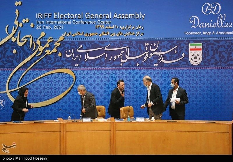 واکنش فدراسیون فوتبال: فیفا و AFC در جریانند، انتخابات مطابق برنامه برگزار می‌شود