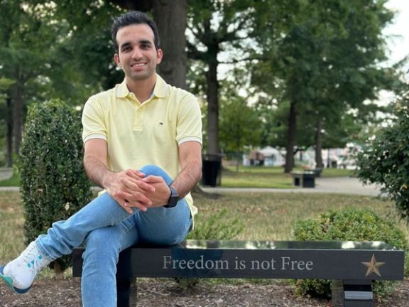 روایت وضعیت علیرضا دورودی، دانشجوی ایرانی بازداشتشده در آمریکا