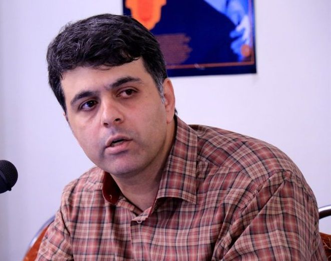 یک استاد دیگر از دانشگاه تهران اخراج شد؛ اعتراض صدها تن به اخراج رضا امیدی