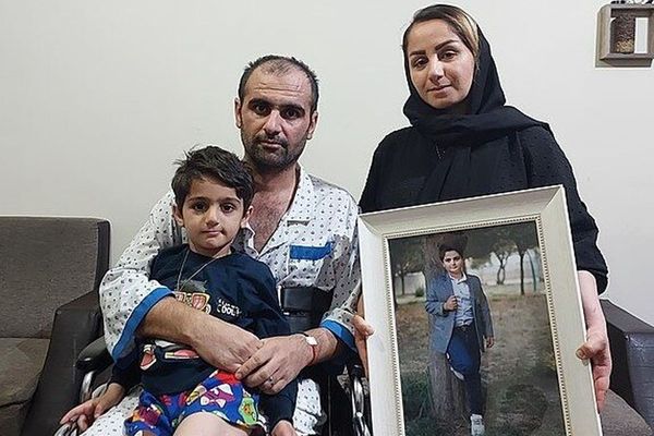 Islamic Republic Targets Dissidents, Families Of Protest Victims