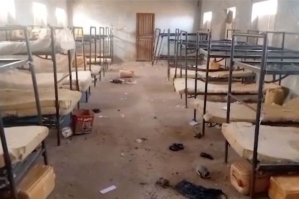 افراد مسلح در نیجریه نزدیک به ۲۳۰ دانشآموز و معلم را ربودند