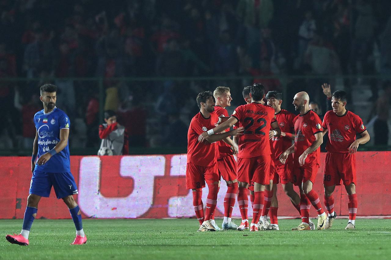 جدول لیگ برتر، هفته دهم؛ سپاهان در صدر، استقلال چهاردهم!