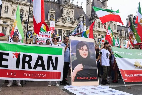 الذكرى الأولى لمقتل مهسا أميني في إيران: أجواء أمنية.. وإصابات بالرصاص الحي