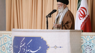 خامنهای و سیاست تهدید درون در پاسخ به تهدید بیرون