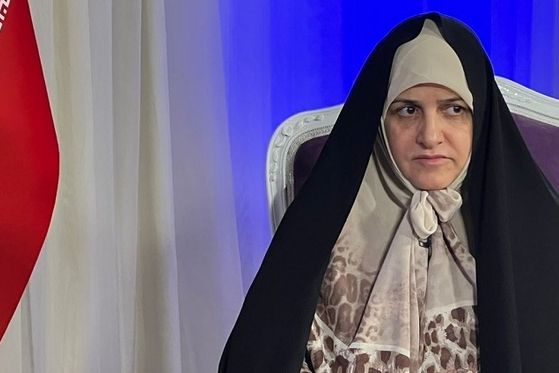 عضو فراکسیون زنان مجلس: سفر همسر رئیسی با او به آمریکا به خاطر جایگاه بالای علمی اوست