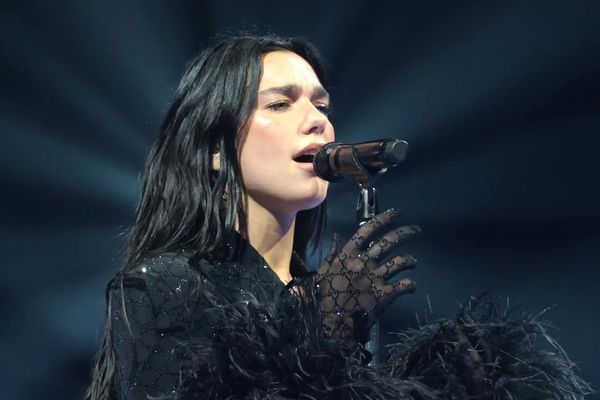 خواننده بریتانیایی: چشمتان به ایران باشد، شاهد کشتاری بیسابقه هستیم