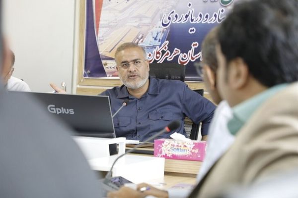 مسؤول إيراني: لا أضرار في القصف الأميركي على ميناء "سيريك" ومنشآته