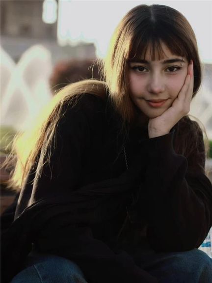 اعتقال معارضة إيرانية وأمها يفاقم المخاوف من تصاعد القمع الأمني