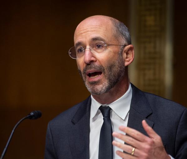 رابرت مالی: وقتمان را برای احیای برجام تلف نمی‌کنیم، تحریم‌ بیشتری علیه ایران اعمال می‌شود