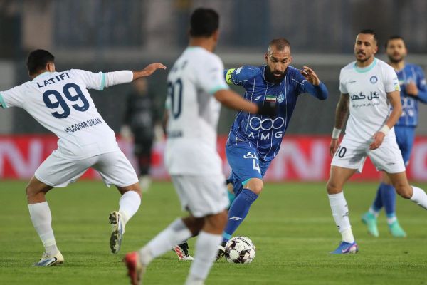 استقلال ۰-۱ گلگهر؛ دومین شکست استقلال در غیرمنتظرهترین زمان ممکن