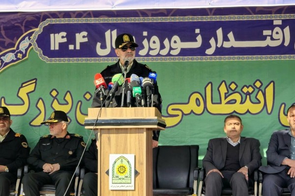 Border closures mark Iranian police plans for new year