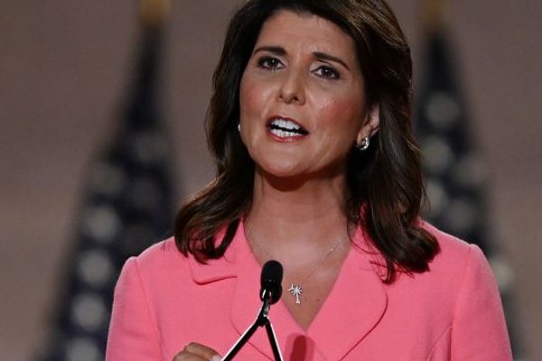 نيكي هيلي: التفاوض مع طهران مجرد "نسخة ثانية" من تجربة أوباما