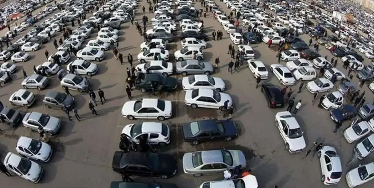 رییس پیشین اتحادیه نمایشگاه‌داران: خودرو در بازار تا ۲۰۰ میلیون تومان گران شده است