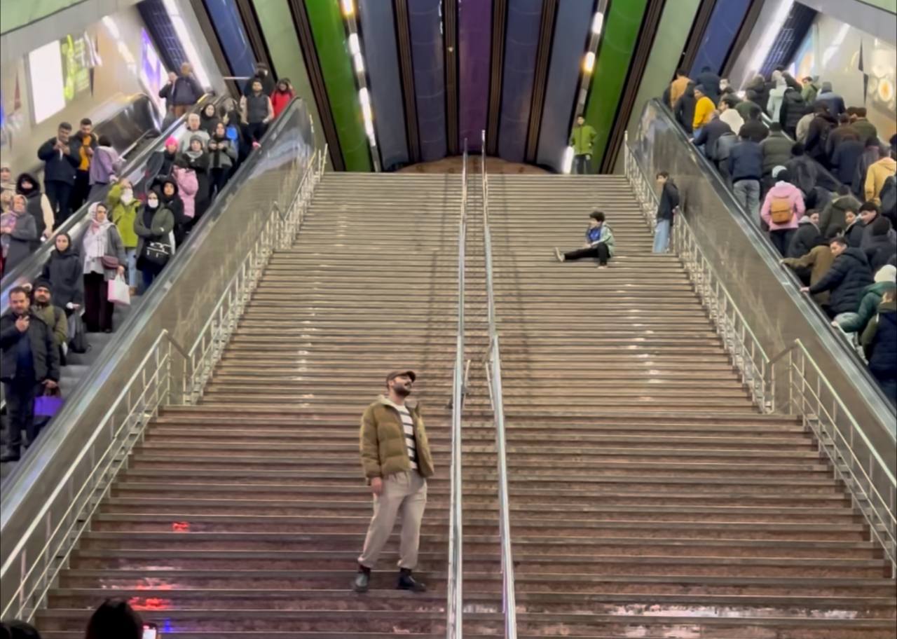 شهروند معترض به گرانی و تحریم و جنگ، مجبور به تغییر نظر خود شد