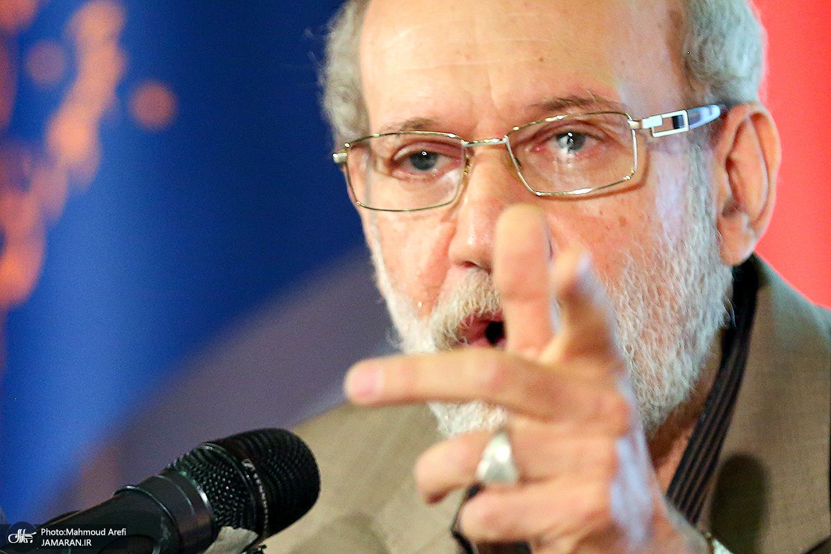 علی لاریجانی؛ بازجوی فیلسوف، سپاهی با لباس مبدل