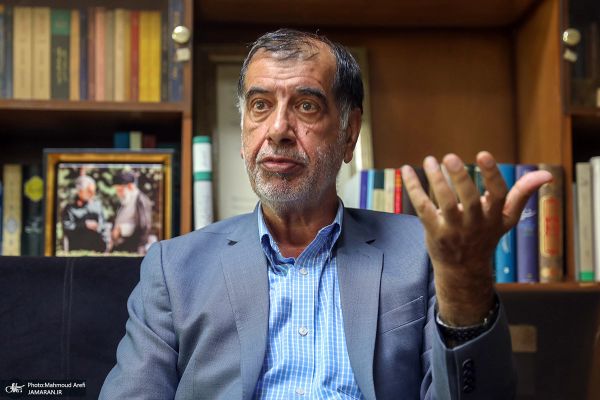 عضو مجلس "مصلحة" النظام في إيران: أميركا تهدف إلى تغيير النظام في إيران