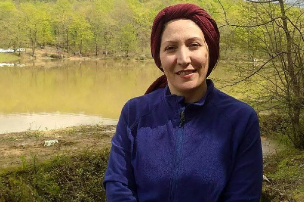 Iran court reissues death sentence for labor activist