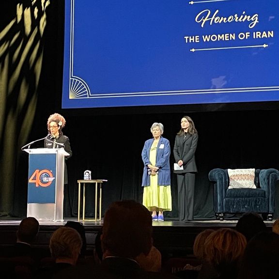 موسسه بینالمللی جمهوریخواهی جایزه آزادی سال ۲۰۲۳ خود را به زنان معترض ایران اهدا کرد