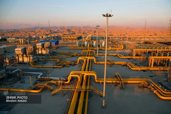 Iran Insists On Gas Export, Starving Domestic Industry