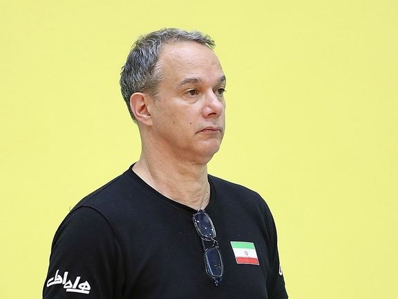 راهکار فدراسیون برای پایان کابوس؛ پائز از سرمربیگری تیم ملی والیبال برکنار شد