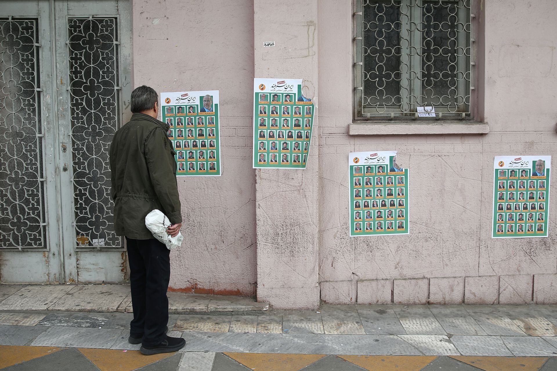 Iran’s Upcoming Elections Turn Into Farce In Some Districts