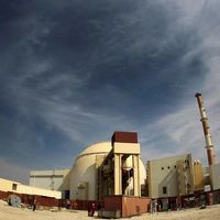 رمزگشایی از هشدار فوربس؛ آیا نیروگاه بوشهر میتواند مسیر مخفی ایران به سمت بمب باشد؟