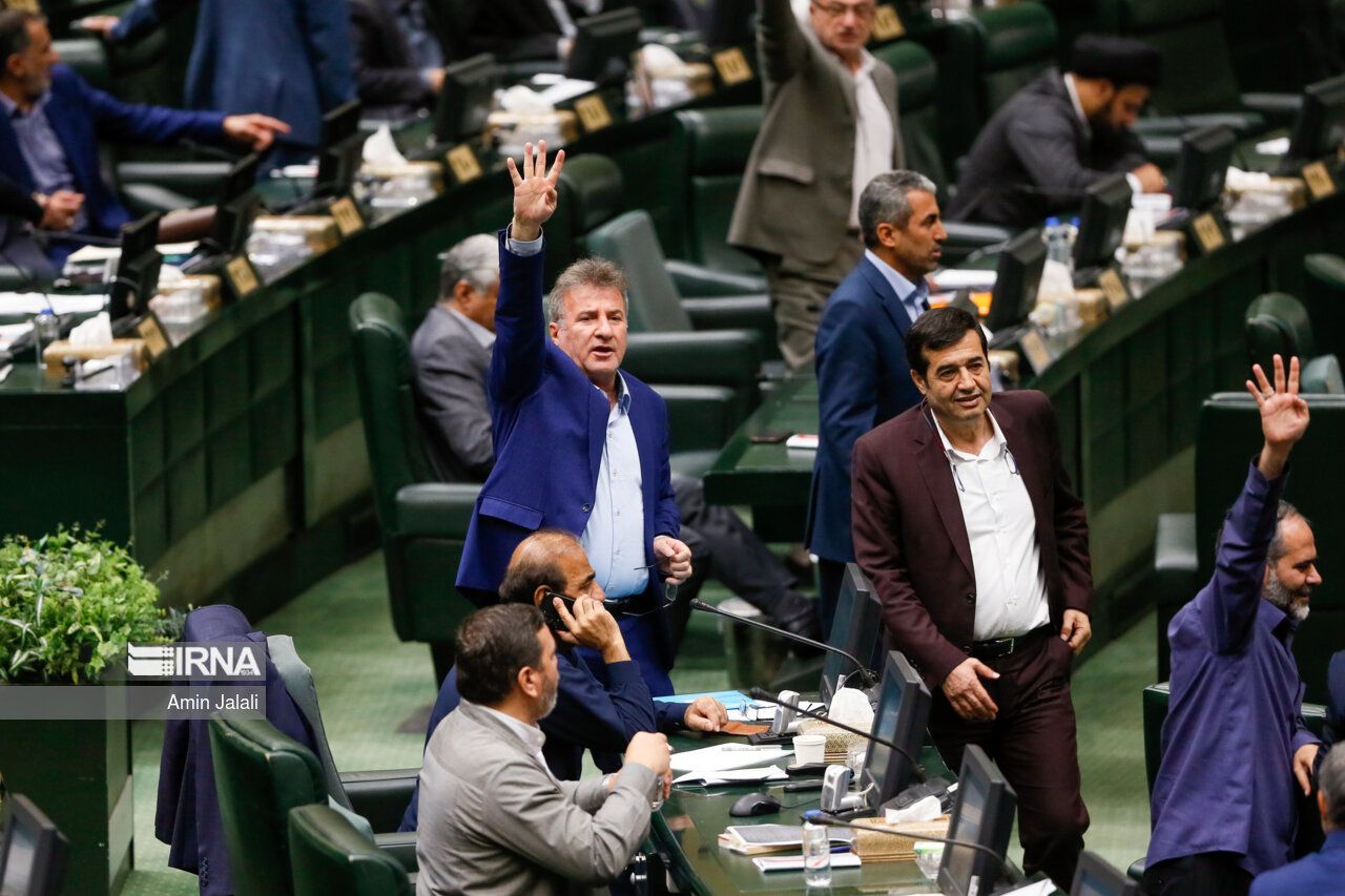 Iran’s Parliament Backs Controversial Bill 'Linked to Jewish Sabbath'