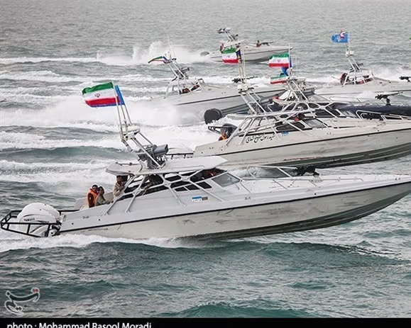 البيت الأبيض: إيران لا تستطيع إغلاق مضيق هرمز