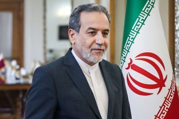 رسانه سپاه: عراقچی پیام مکتوب جمهوری اسلامی را با واسطه پاکستان به آمریکا منتقل کرد
