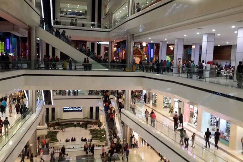 Thousands Of Iranians Travel To Turkey During Black Friday Sales