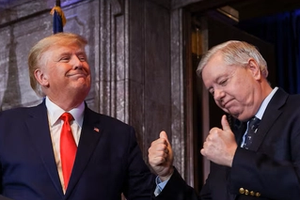 سناتور گراهام: تصمیم آمریکا برای اقدام علیه تهران ظرف چند هفته گرفته میشود