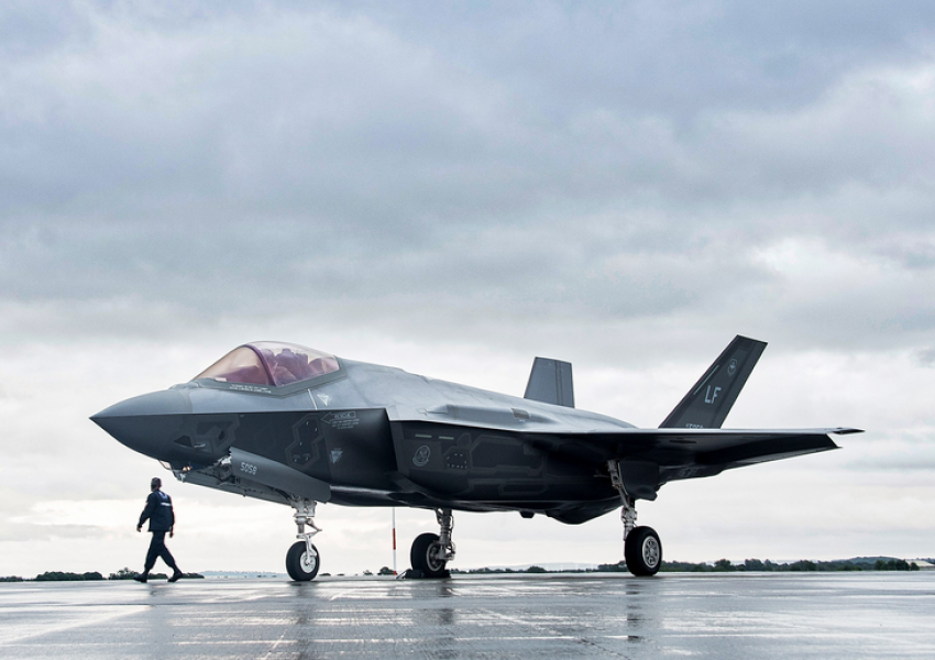 آمریکا از آمادگی خود برای فروش جنگنده‌های اف-۳۵ و پهپاد به امارات متحده عربی خبر داد