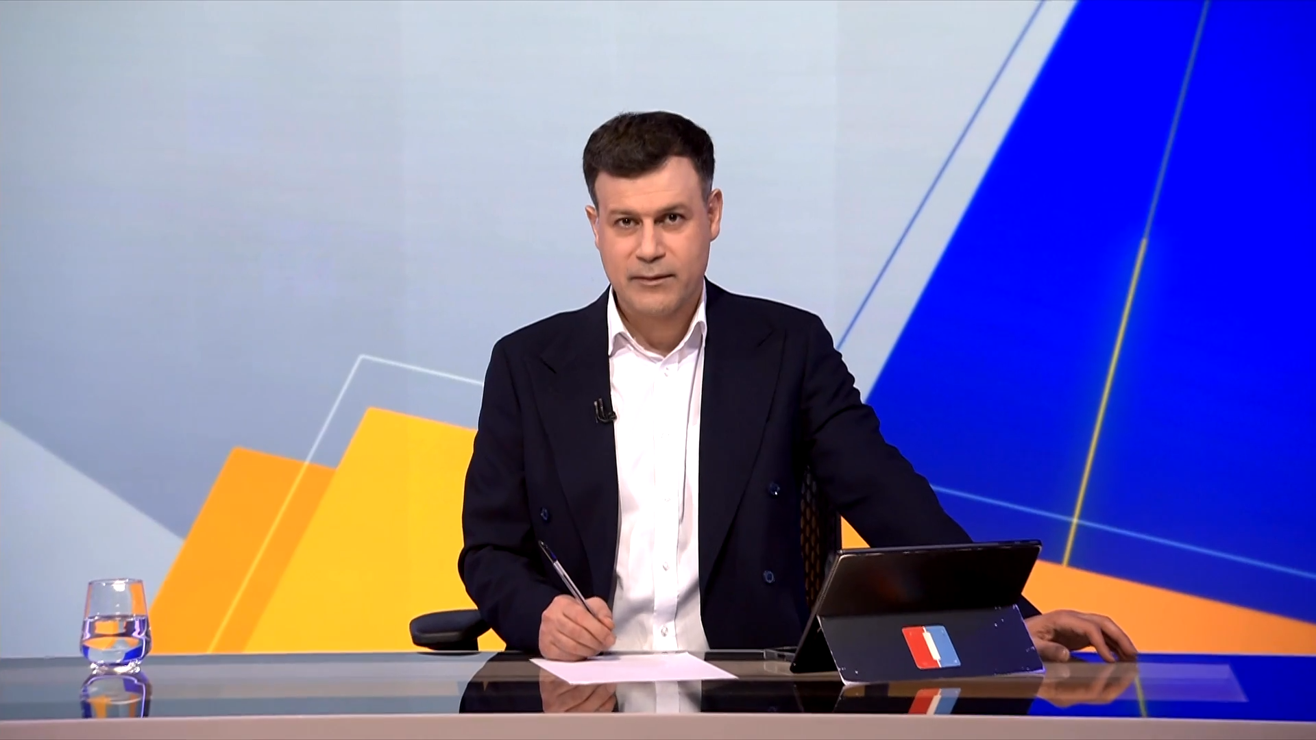 دومینودومینو: روایتی تازه از نفوذ تا بالاترین سطح حکومت 