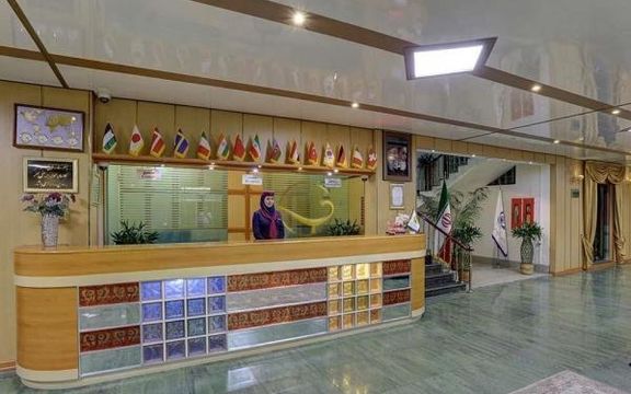 قطاع الفنادق في إيران يزداد إفلاسا بعد الحرب مع إسرائيل