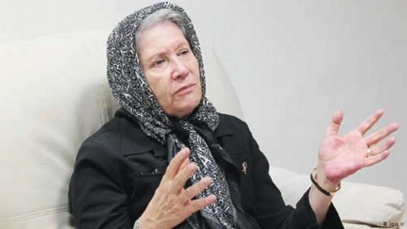 مینو محرز: وضعیت کرونا در تهران فاجعه است و باید قرنطینه کامل انجام شود