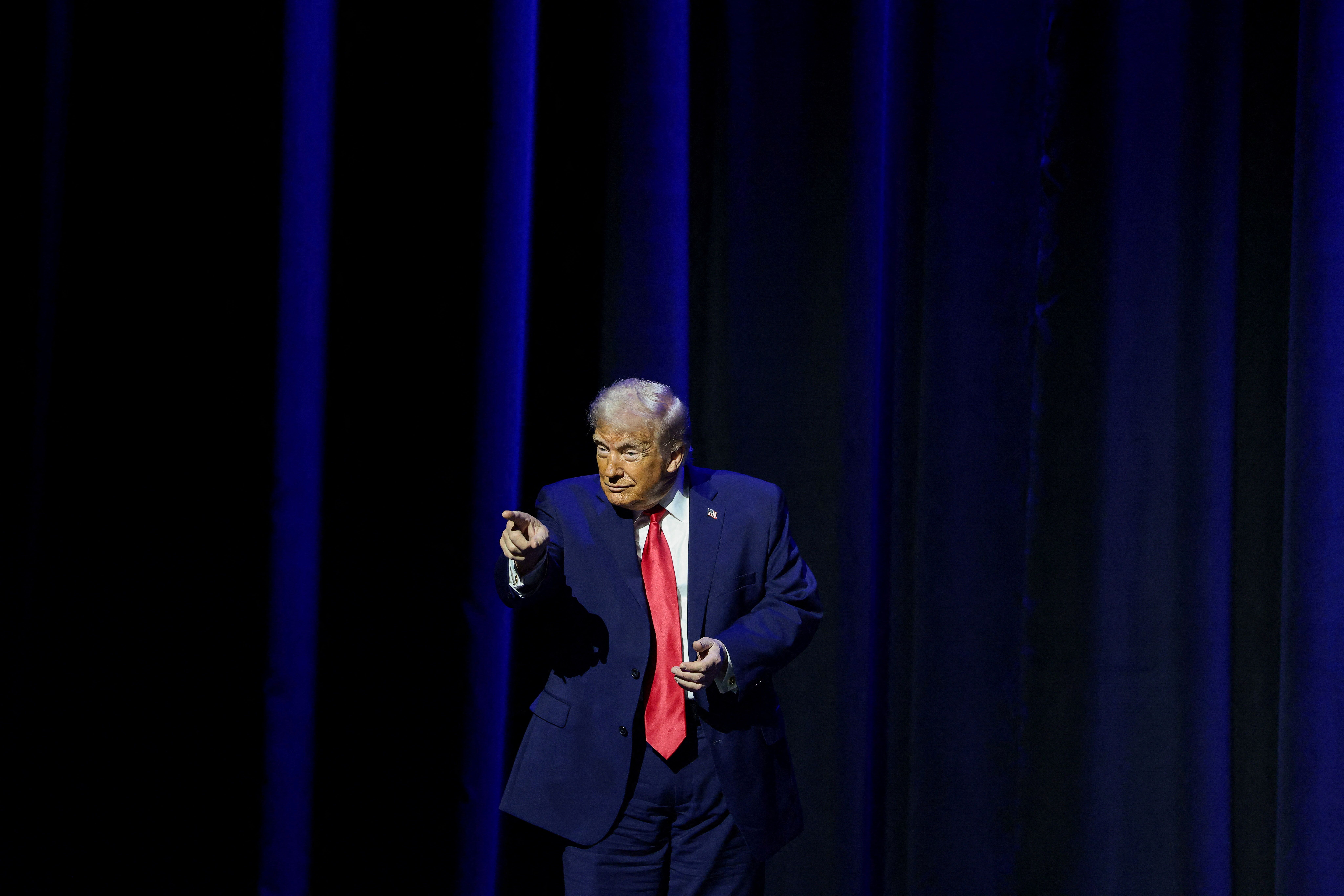 ‫معاریو: بر اساس ارزیابی‌ها در اسرائیل، ترامپ در نهایت به ایران حمله می‌کند