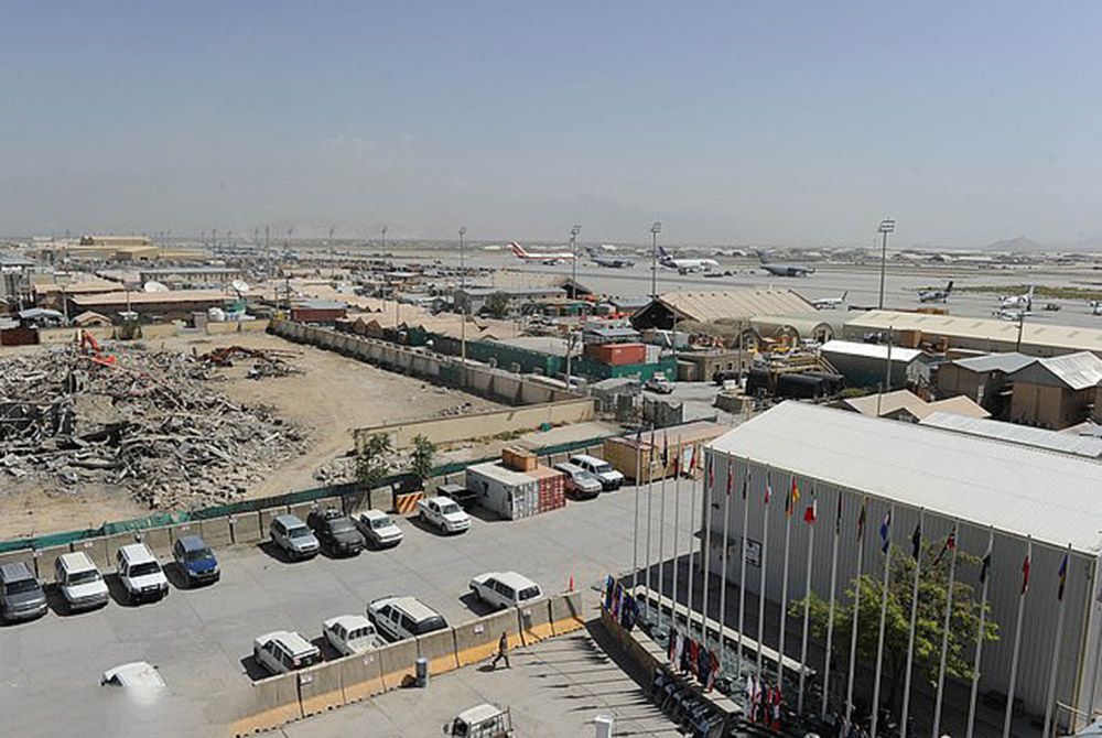 گزار‌ش‌ها از فرود هواپیماهای نظامی چین در پایگاه هوایی بگرام افغانستان