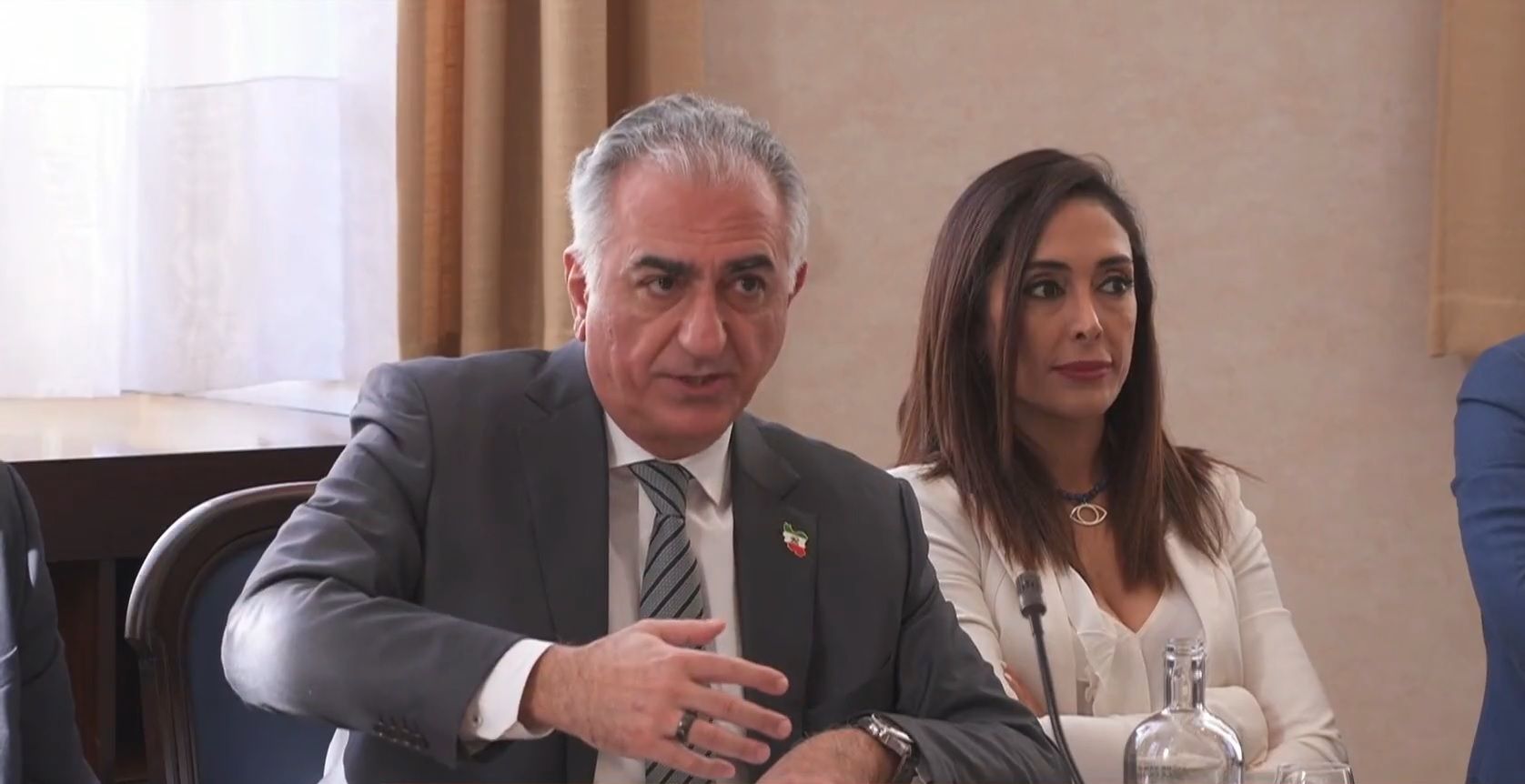 Exiled Prince Touring Europe To Garner Support For Iranian Protests   