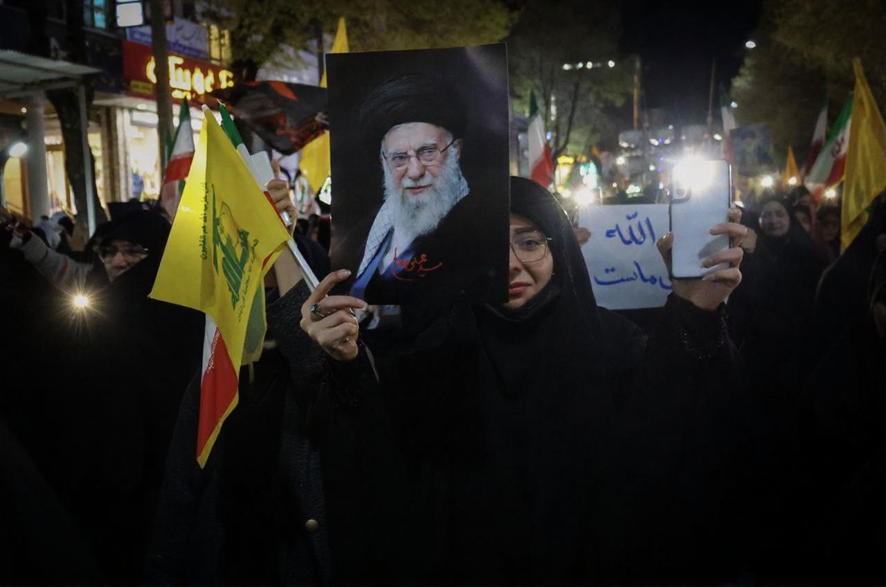 وزارة الدفاع الإيرانية: مقتل علي خامنئي كان "بطوليًا" والعدو لم يحقق أهدافه