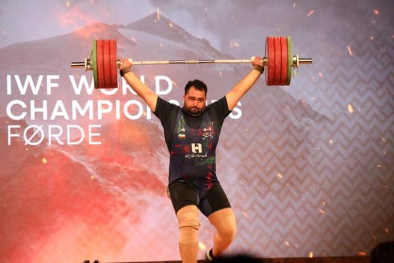 تیم ملی وزنهبرداری ایران بدون کسب مدال طلا، قهرمان جهان شد