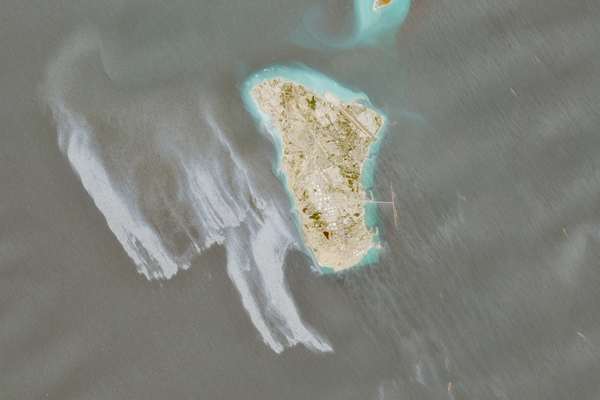 Iran has failed to export crude oil by sea for 28 days - TankerTrackers