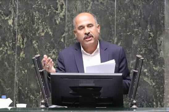 برلماني إيراني: يجب أن ننتقم ونحصل على تعويضات في الوقت نفسه