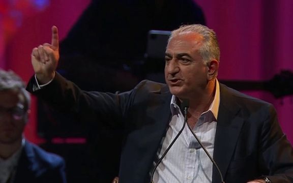 ولي عهد إيران السابق: نأمل أن يكون هذا آخر نوروز في المنفى والاحتفال بالحرية داخل الوطن