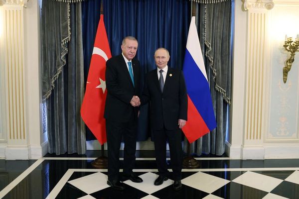 بلومبرگ: اردوغان آمادگی ترکیه را برای بازگرداندن اس-۴۰۰ به پوتین اعلام کرد