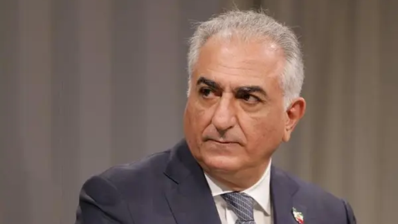 شاهزاده رضا پهلوی تایید حکم حمید نوری در سوئد را گامی بزرگ برای جنبش دادخواهی ایران خواند